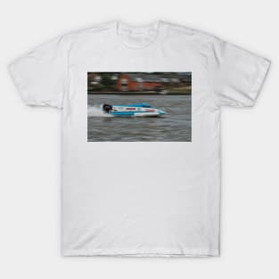 Powerboat Racing at Oulton Broad - Formula Grand Prix - Scott Curtis T-Shirt